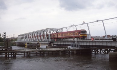 Boom - 22-05-1998 - TH.jpg